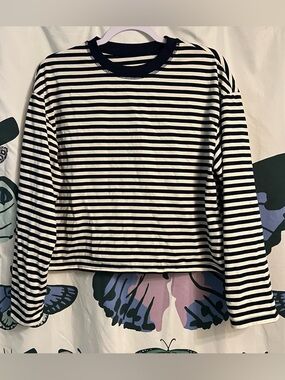 Striped Navy and white Long Sleeve